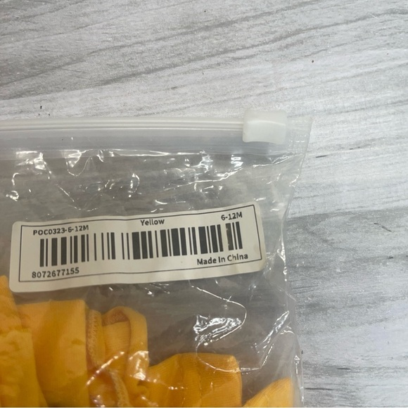 Baby Girl “Little Miss Sassy” Yellow Sunflower Outfit Set size 6-12 Months - Picture 10 of 11